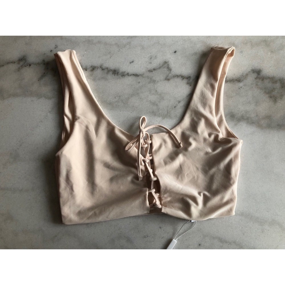 Boomboom the label top